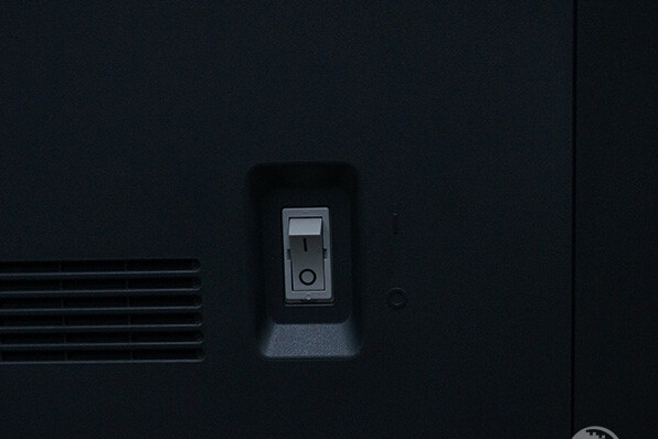 機(jī)器的硬件電源開(kāi)關(guān)-科頤辦公